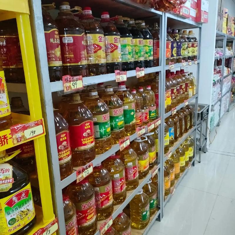 万雅(王根)粮油超市店内扩大,有更多食品刚刚上线,欢迎来我店